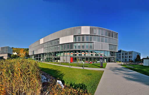 ĐẠI HỌC IMC KREMS