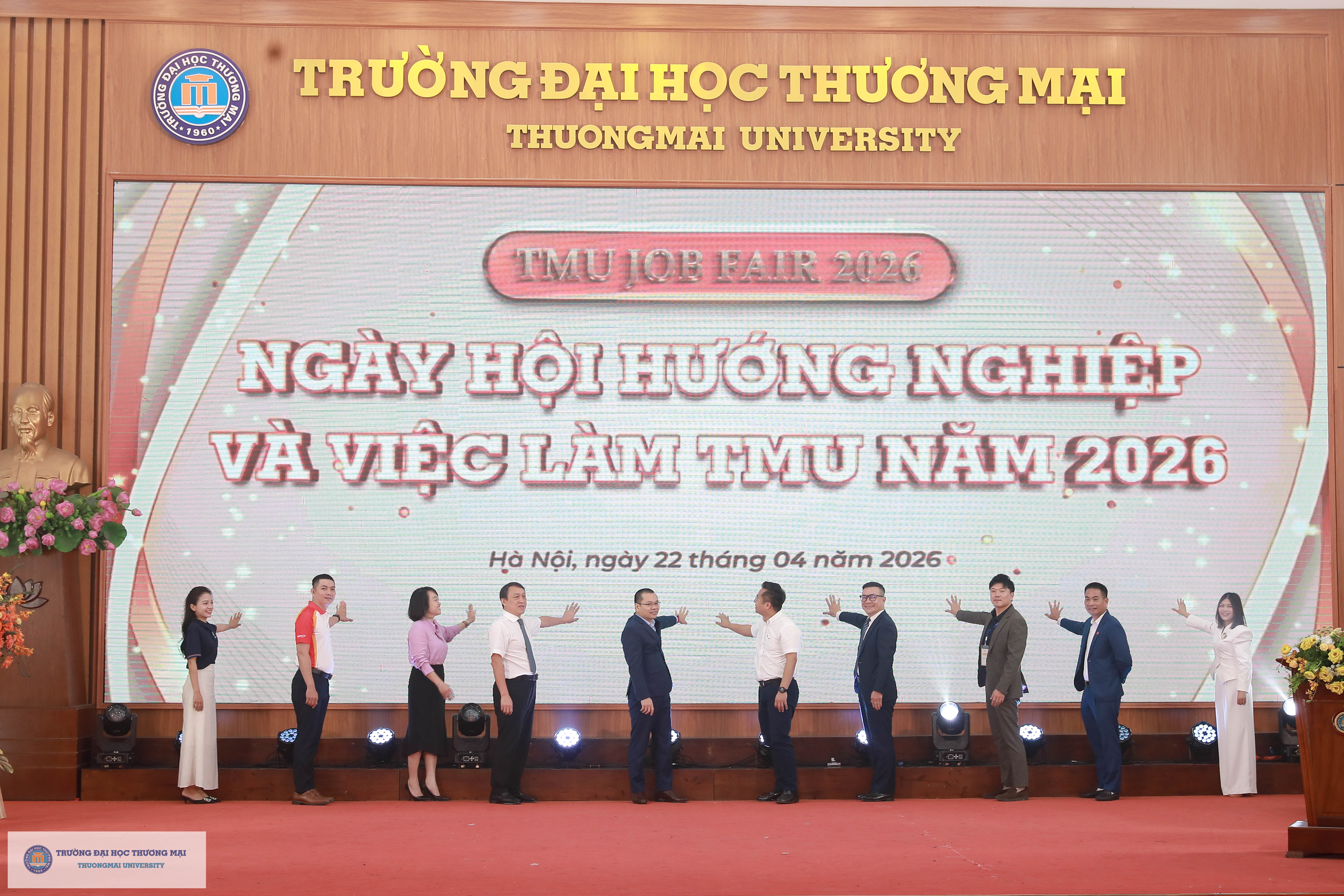 Chương trình “Ngày hội hướng nghiệp và việc làm TMU JOBFAIR 2026”