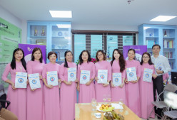 Công đoàn Viện Kế toán - Kiểm toán chúc mừng Ngày Phụ nữ Việt Nam 2023