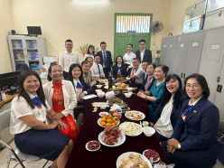 LỄ GẶP MẶT VIÊN CHỨC NGHỈ HƯU – KỶ NIỆM 65 NĂM THÀNH LẬP TRƯỜNG ĐẠI HỌC THƯƠNG MẠI