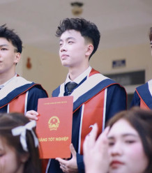 Mồ côi cha mẹ, nam sinh dân tộc Mường nỗ lực bước vào giảng đường đại học