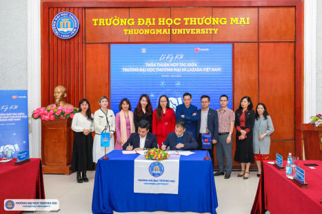 “Lễ ký kết thỏa thuận hợp tác với Công ty TNHH Recess (Lazada Việt Nam)”