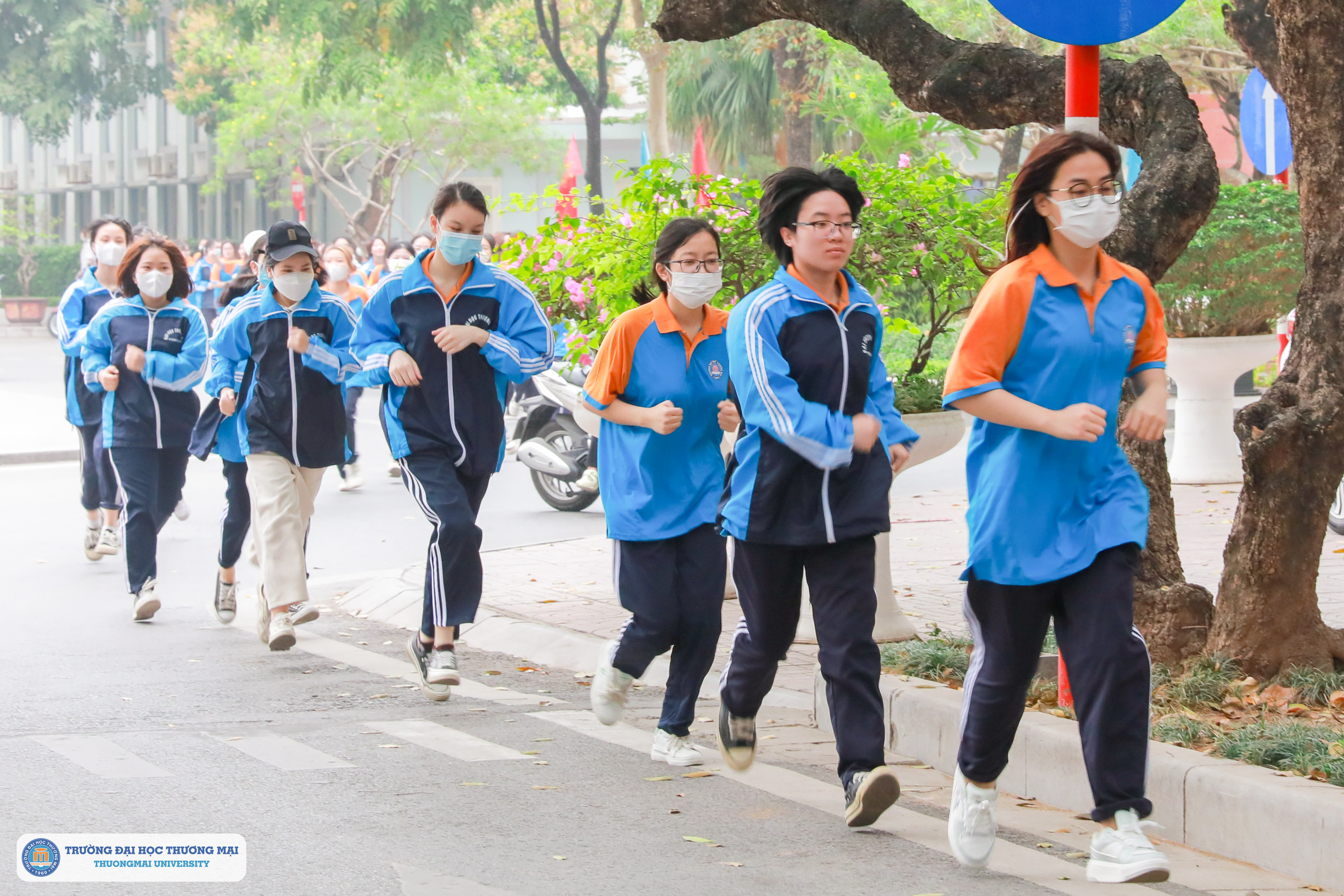 Lễ phát động ngày chạy Olympic vì sức khỏe toàn dân và kiểm tra chạy phổ thông giải báo Hà Nội mới quận Cầu Giấy năm 2023