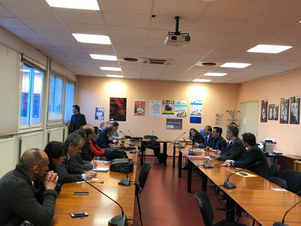 THUONGMAI UNIVERSITY'S WORKING DELAGATION VISITED AND SIGNED COOPERATION AGREEMENTS WITH UNIVERSITIES IN THE FRENCH REPUBLIC