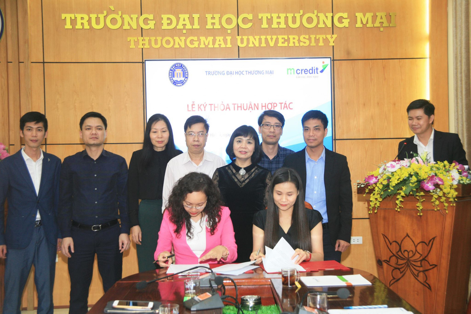 THE SIGNING CEREMONY OF COOPERATION AGREEMENT BETWEEN THUONGMAI UNIVERSITY AND MB SHINSEI FINANCE LIMITED LIABILITY COMPANY