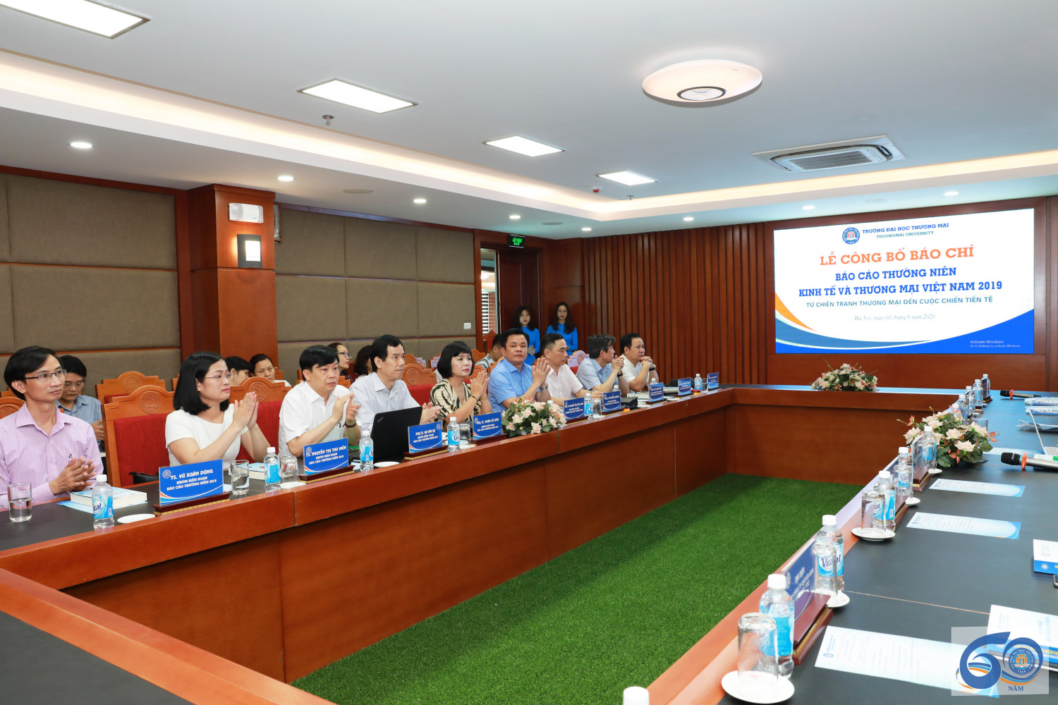 Lễ công bố báo chí Báo cáo thường niên Kinh tế và Thương mại Việt Nam 2019: “Từ chiến tranh Thương mại đến cuộc chiến tiền tệ”