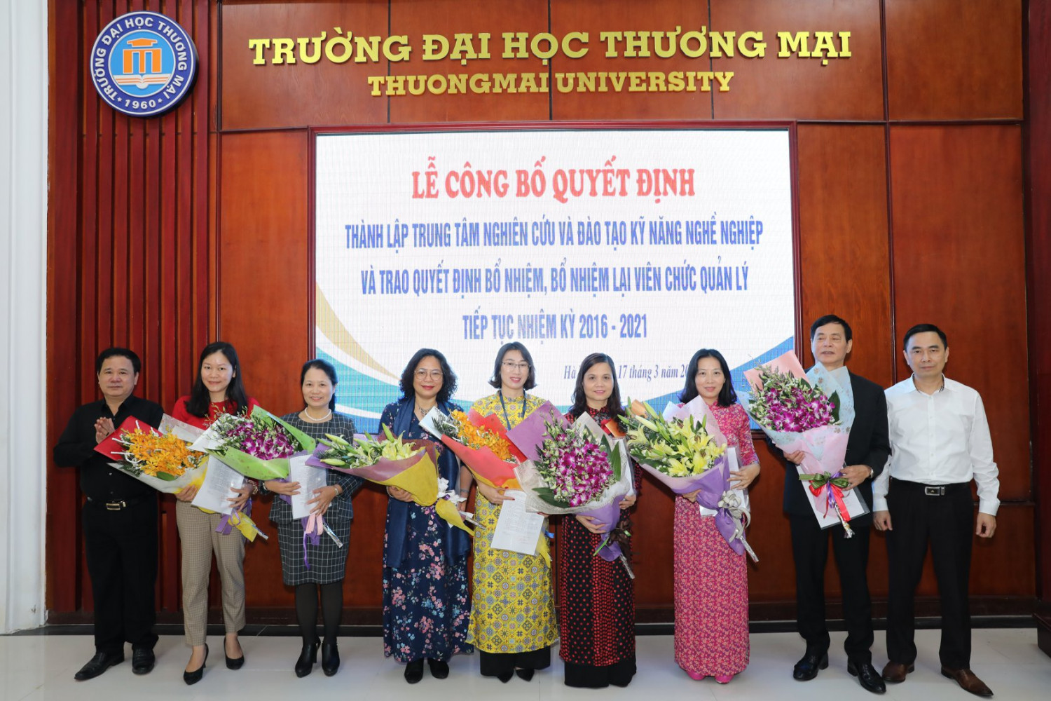 Ceremony to announce the decision on establishment of Vocational Skills Research and Training Centre and award the decisions on reappointment of administrators for 2016 – 2021 term