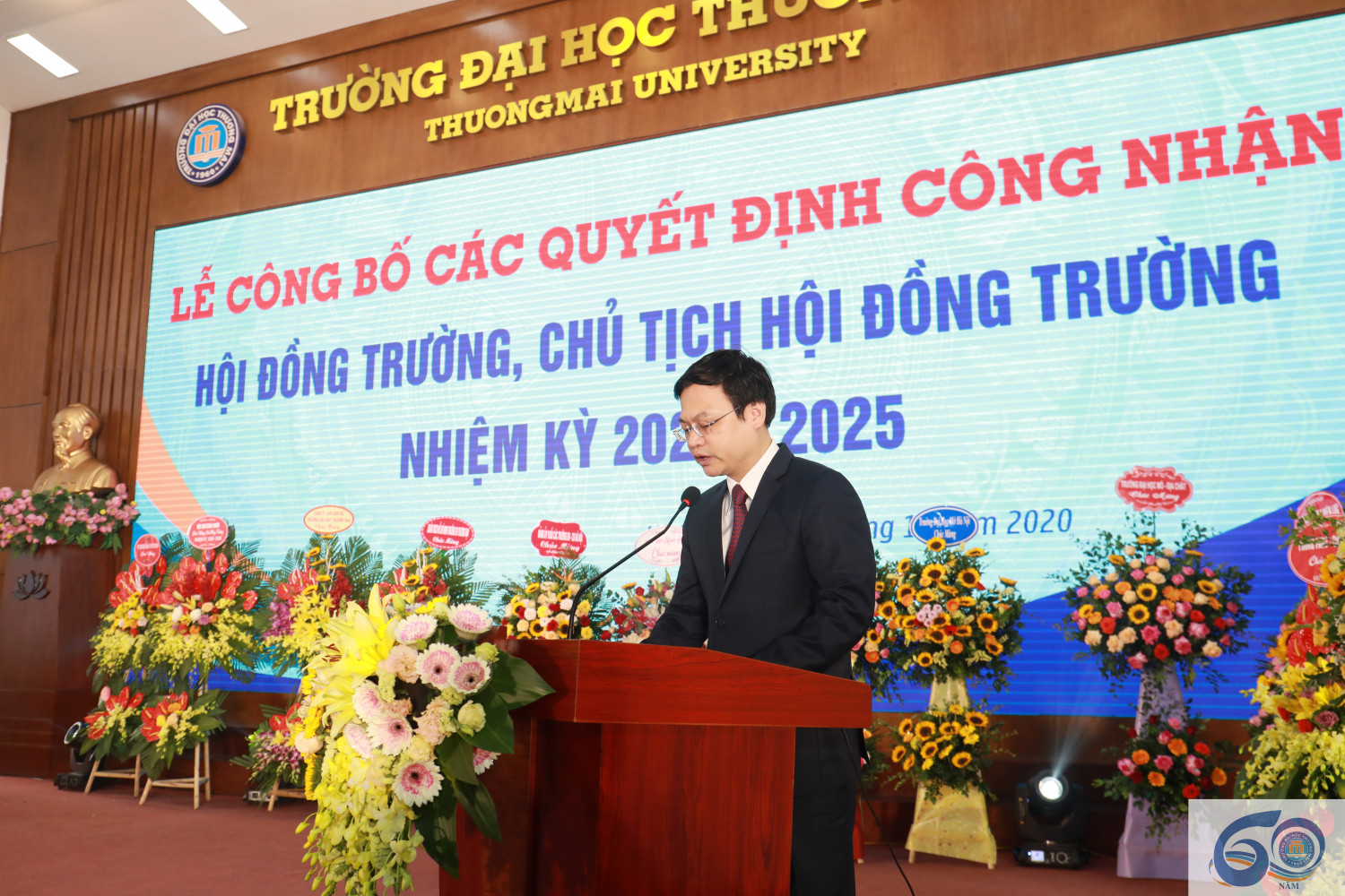 14 2 nắp