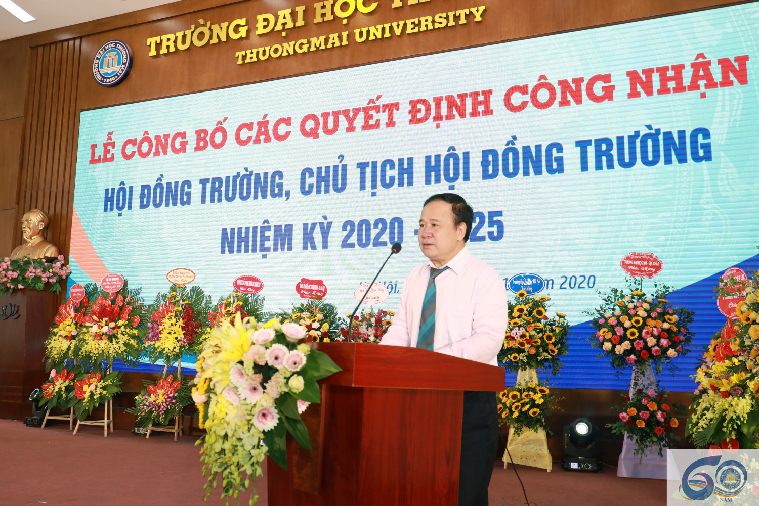 14 4 nắp