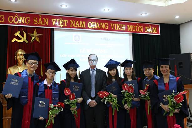 Trường Đại học Thương mại tuyển sinh thạc sĩ khóa 4 chuyên ngành Quản trị kinh doanh liên kết với Đại học IMC-Krems